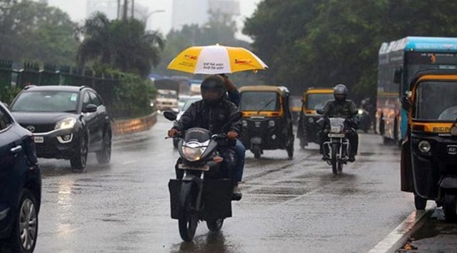 Light to moderate rain with thunder will occur at many places on October 24 and 25 in several districts of south Bengal. (Express File Photo)