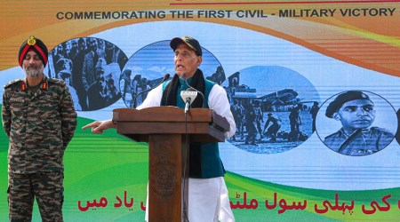  Union Defence Minister Rajnath Singh addresses Shaurya Diwas celebrations, in Srinagar, Thursday, Oct. 27, 2022. General Officer Commanding (GOC) of Chinar Corps Lieutenant General Amardeep Singh Aujla is also seen. (PTI Photo)