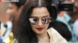 rekha sindoor look birthday