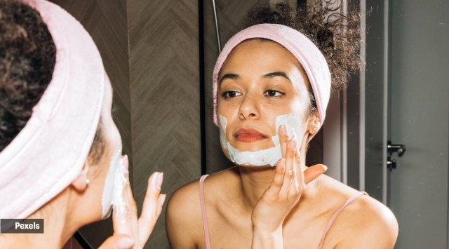 Try these natural scrubs for glowing skin. (Photo: Pexels)