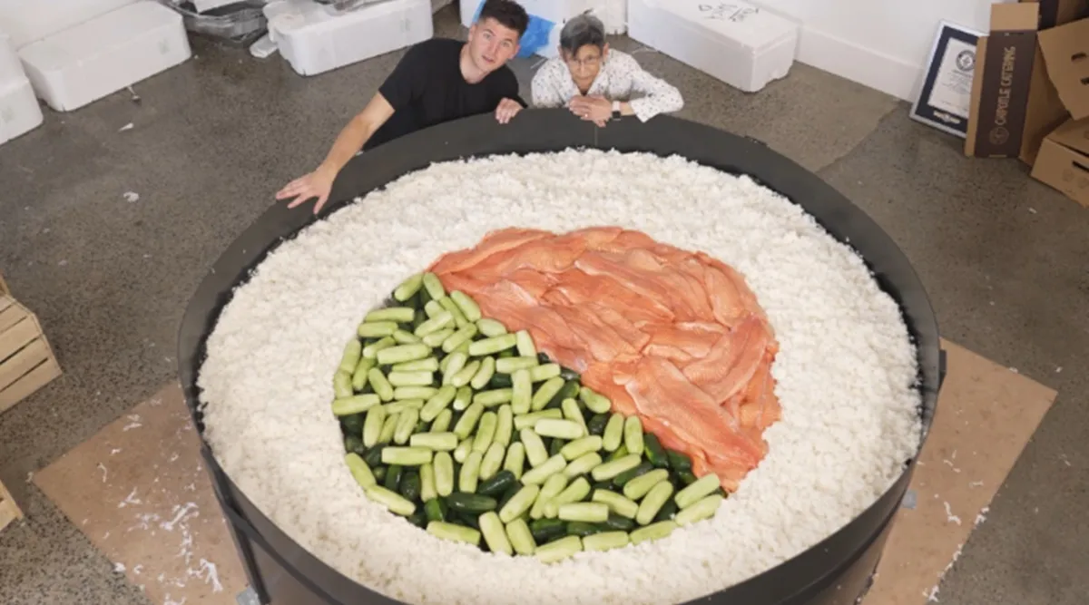 chef-duo-breaks-gordon-ramsay-s-record-for-the-fastest-time-to-fillet-a-10-lb-fish-also-create-largest-sushi-roll