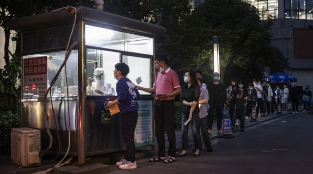 The Covid Zero policy -- which has its origin in the early days of the pandemic in Wuhan -- uses lockdowns, mass testing and restrictions on travel to contain the virus’s spread. (Photo:Bloomberg)