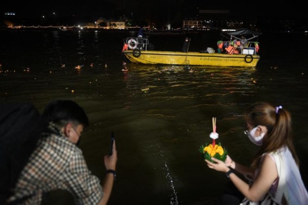 Thailand, floating basket festival, culture, art, community, Asia