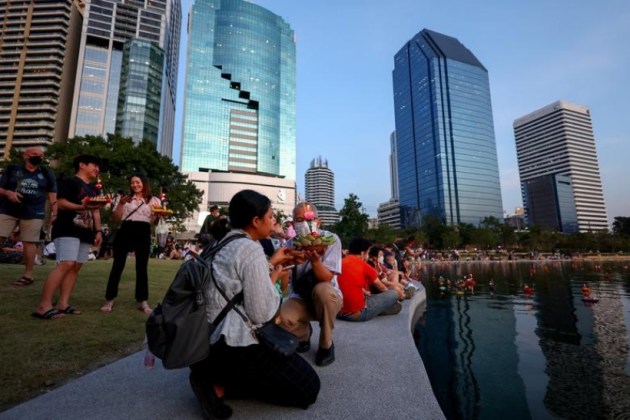 Thailand, floating basket festival, culture, art, community, Asia