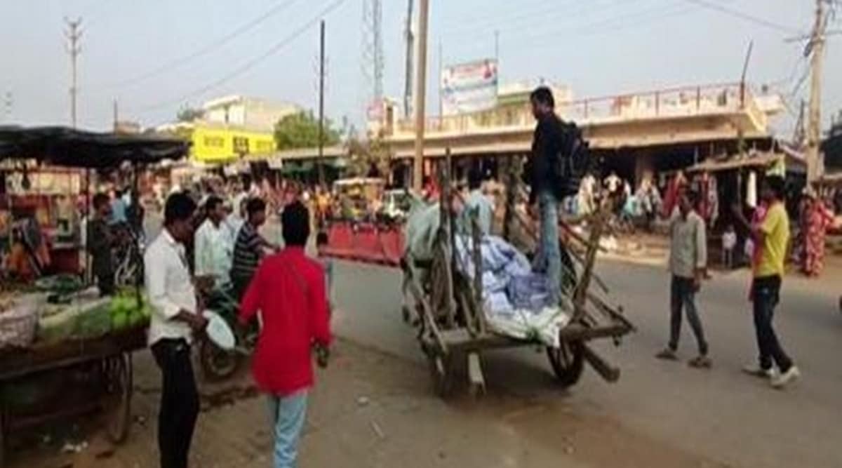 MP: Elated RTI activist reaches civic body office with band and bullock-cart to collect 9,000-page information