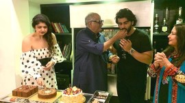Boney Kapoor birthday Arjun Kapoor-Anshula Kapoor 1200