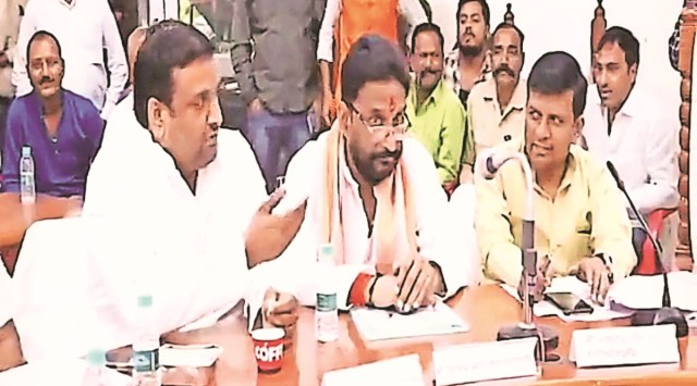 UP government, Uttar Pradesh government, BJP MLA video, BJP MLA viral video, Lucknow news, Uttar Pradesh, Indian Express, current affairs