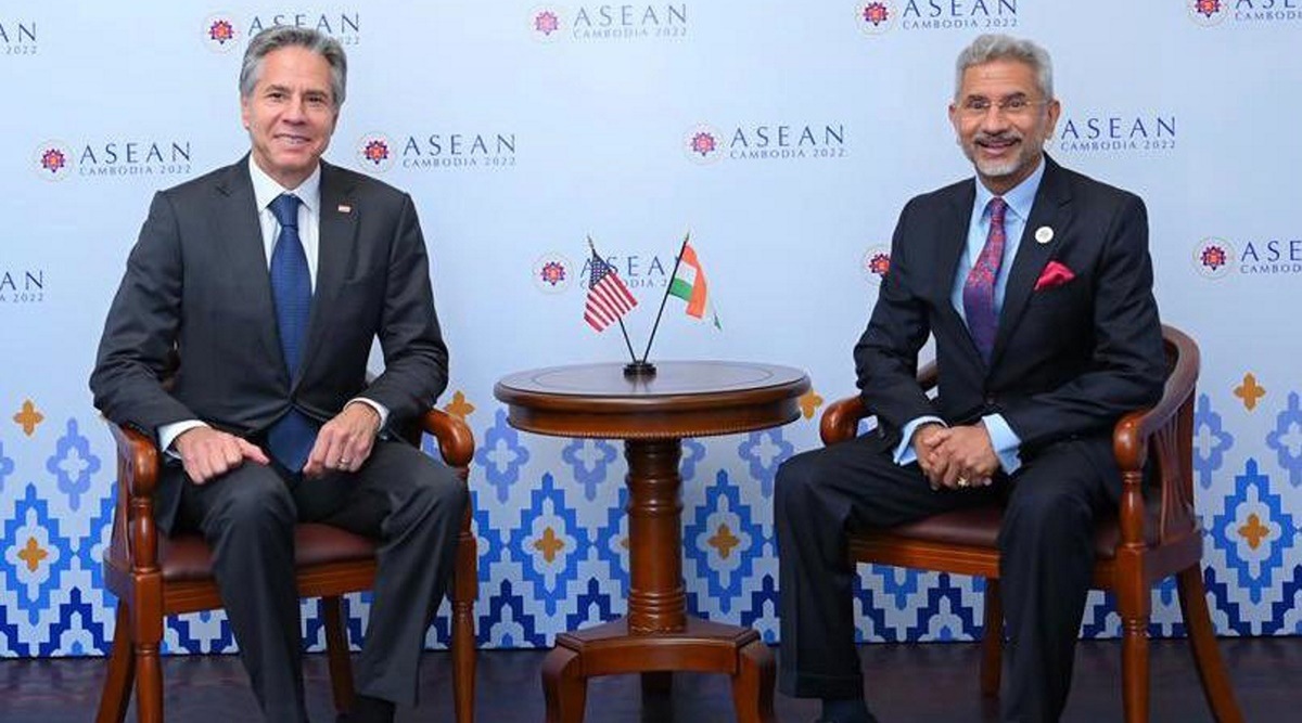 External Affairs Minister S Jaishankar with US Secretary of State Antony Blinken on the sidelines of ASEAN summit, in Phnom Penh, Cambodia on Sunday,13/11/22. (PTI Photo)