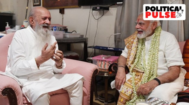  Jam Jaheb Shatrusalyansinh of the Jamnagar royal family with Prime Minister Narendra Modi (Twitter: Narendra Modi)