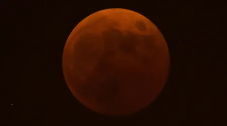 Lunar Eclipse 2022 images: Pictures of the last total lunar eclipse for next three years