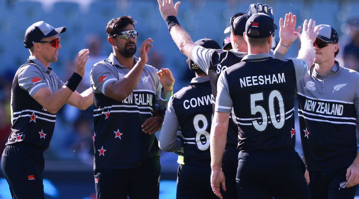 new-zealand-first-team-to-seal-t20-world-cup-semifinal-spot
