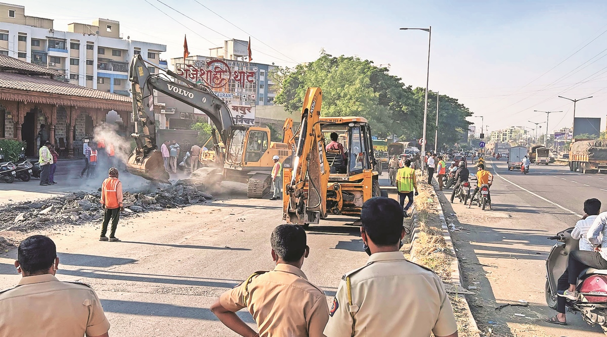 Pune truck accident: Police piece together sequence of events; driver, cleaner get bail