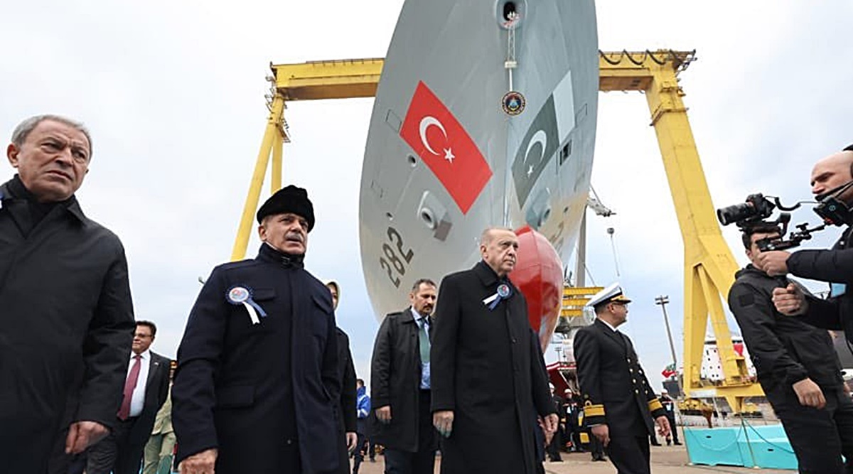 Pak PM Sharif, Turkey Prez Erdogan jointly inaugurate new warship for Pakistani Navy