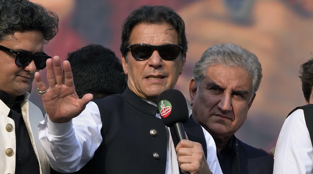 pakistanis-need-to-stand-up-for-their-rights-says-imran-khan-on-day-6-of-protest-march