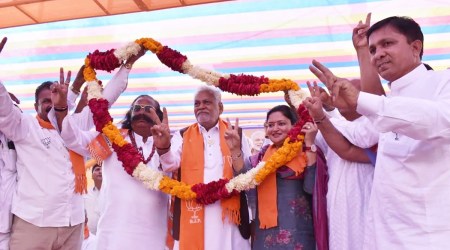 Union Minister of Fisheries Parsottam Rupala is being welcomed by BJP workers in the Dwarka Assembly of poll-bound Gujarat. He was here to canvas for BJP candidate Pabubha Manek on 27/11/22, Sunday. (Photo: Twitter/@PRupala)