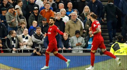 Salah faz dois e Liverpool vence o Tottenham na Premier League