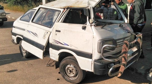 Gandhinagar: School van carrying 12 kids hit by luxury bus, 1 critical ...