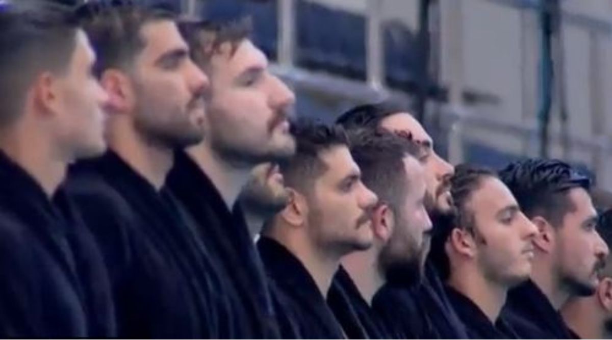 watch-iran-s-water-polo-team-refuses-to-sing-the-anthem-before-their-asian-championship-match-against-india