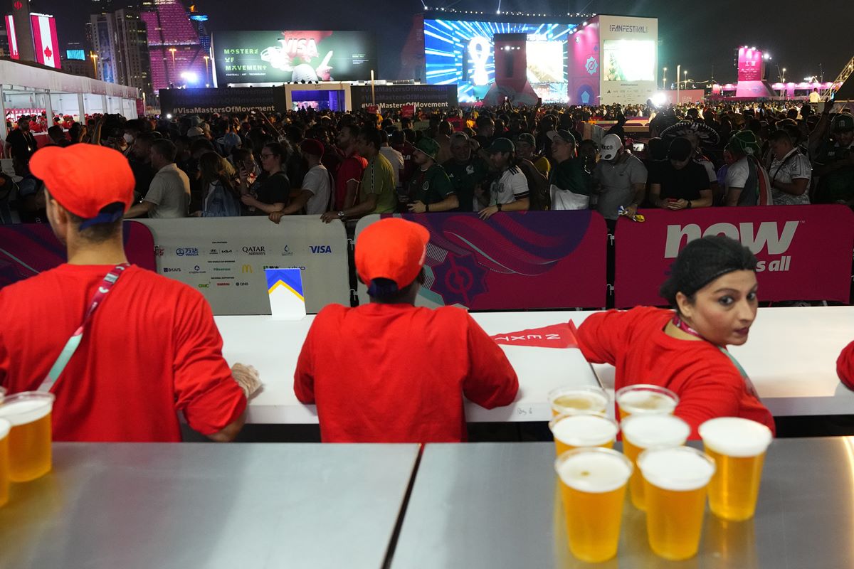 Where to get a beer? Bars packed amid Qatar’s alcohol limits Life