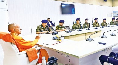 Yogi Adityanath, Uttar Pradesh Chief minister Yogi Adityanath, Global Investors Summit, Uttar Pradesh government, Lucknow news, Uttar Pradesh, Indian Express, current affairs