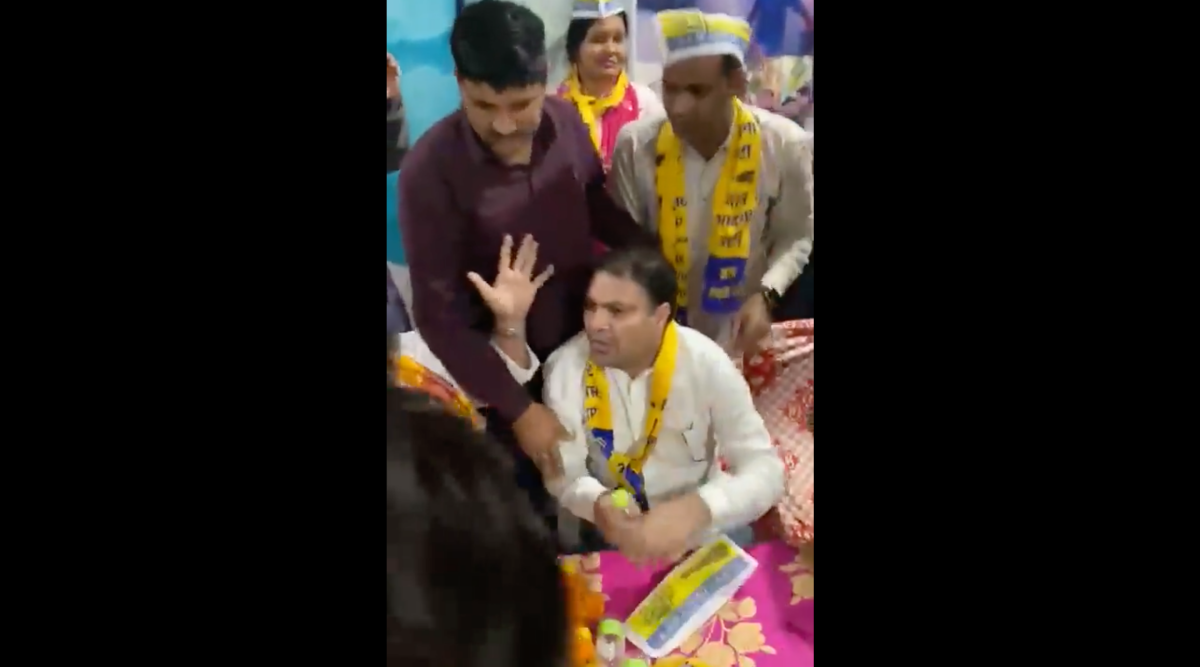 AAP MLA Gulab Singh roughed up in fight over MCD poll ticket ...