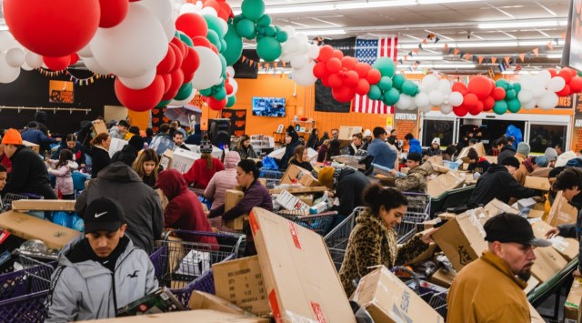 Shoppers at the El Remate Discount store on Black Friday in El Paso, Texas on Nov. 25, 2022. The holiday shopping season is the most important time in the retail industry, a period when many companies make a significant amount of their money for the year. (Justin Hamel/The New York Times)