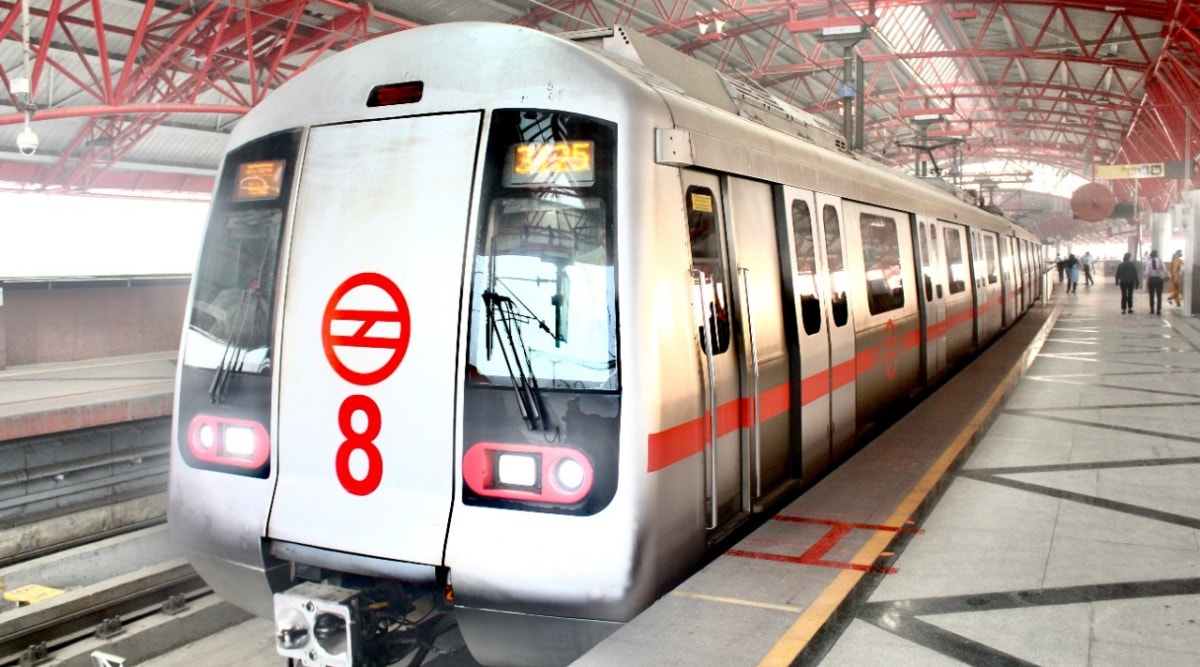 Delhi Metro’s Red Line gets 8 coach trains for the first time | Delhi ...