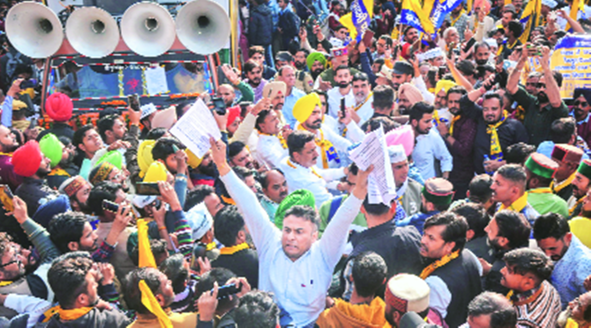 Punjab teachers’ protest forces Kejriwal to leave speech midway ...