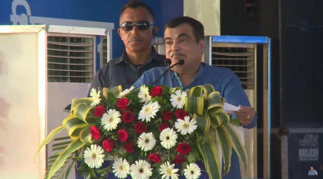 Union minister Nitin Gadkari speaking at the launch of projects in Mandla, Madhya Pradesh. (Source: YouTube/Nitin Gadkari)