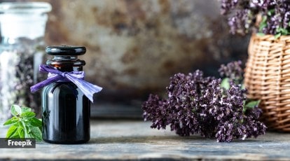 15 Best Essential Oils for Colds & Coughs, Per a Physician