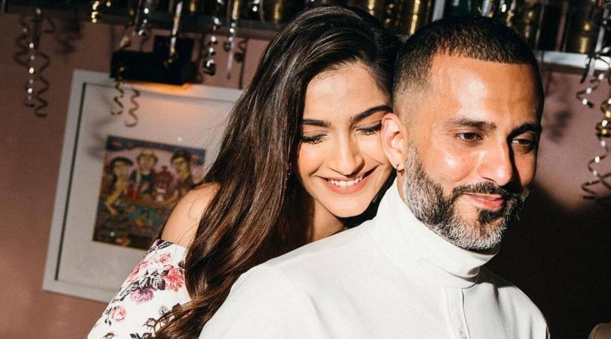 Sonam Kapoor pens note for 'angel husband' Anand Ahuja: 'I knew ...