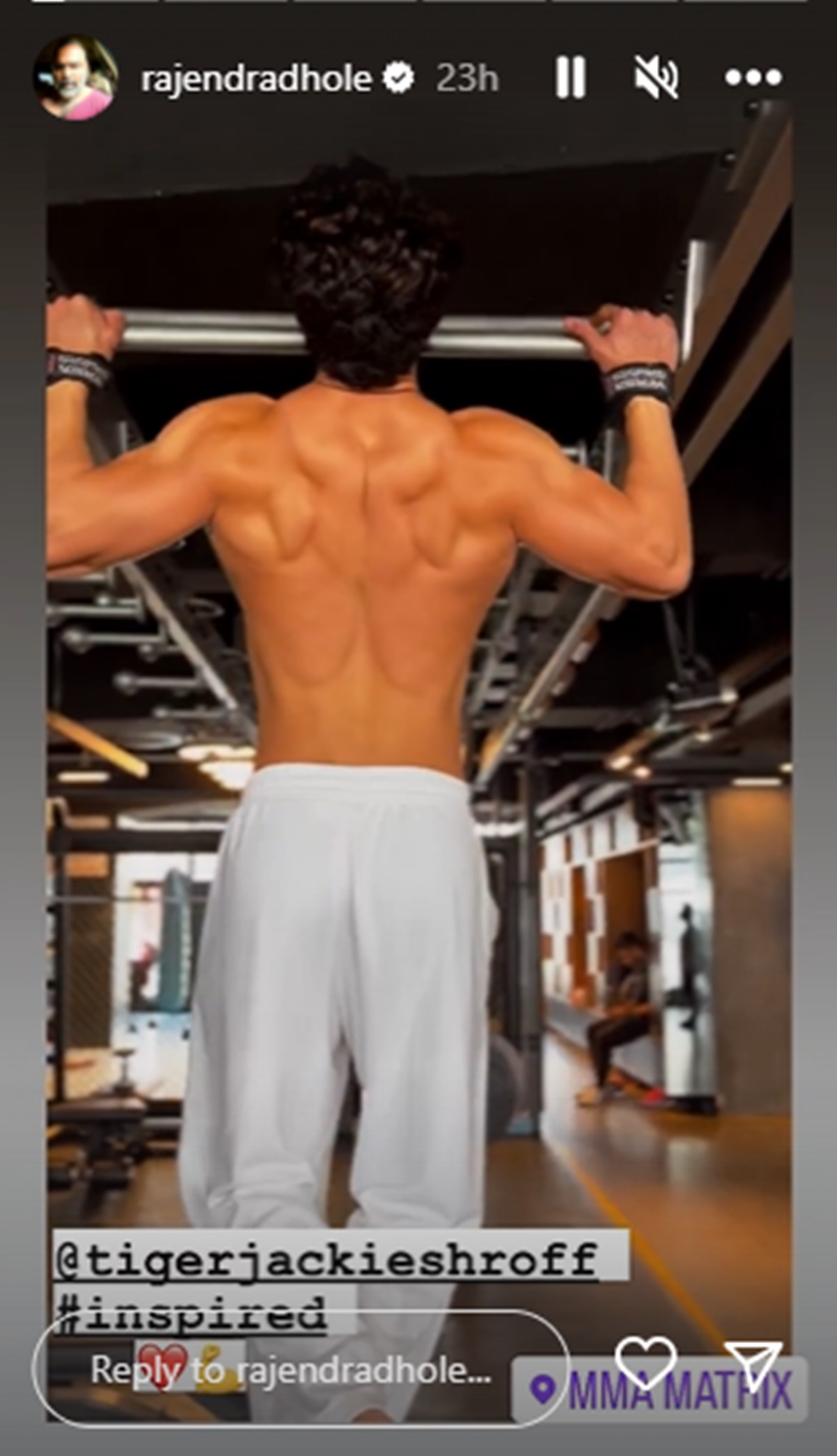 Watch: Tiger Shroff flexes his back muscles (and makes them pop) with  effortless ease