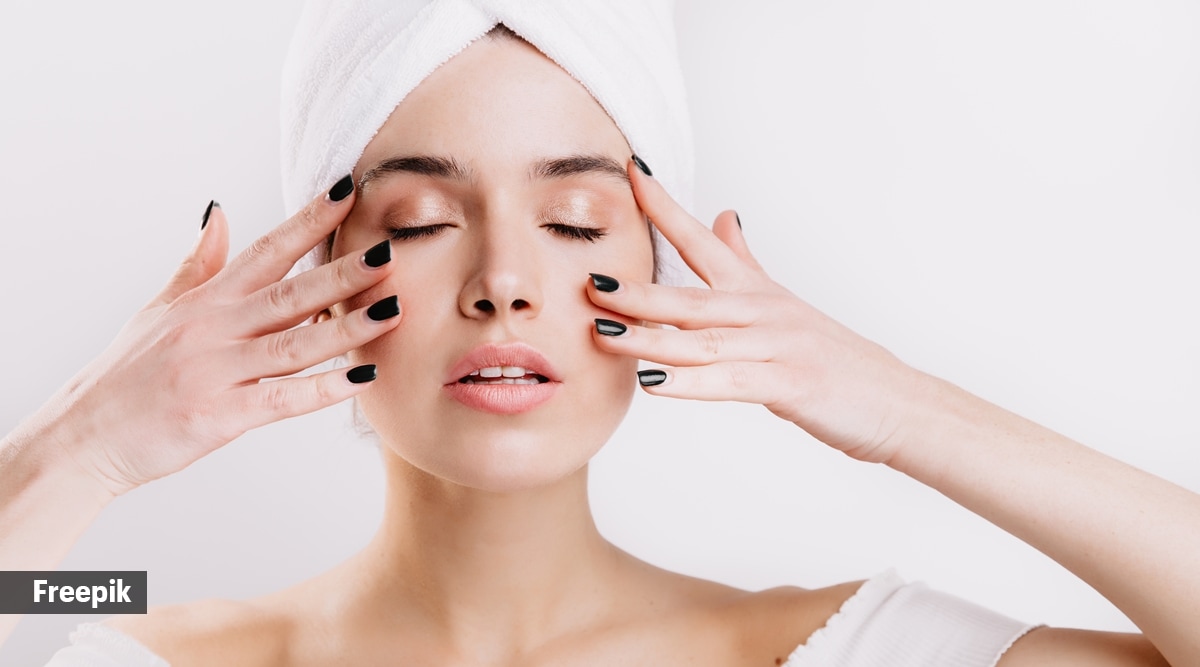 Does face has anti-ageing effects? (Photo: Freepik)