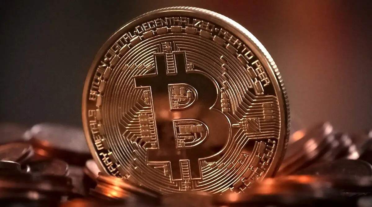 Bitcoin at $200,000 projections flop as coin ends year down 60% |  Technology News - The Indian Express