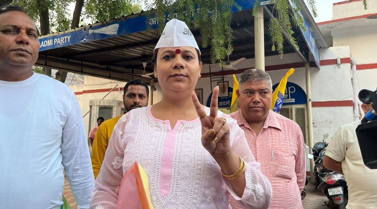 MCD polls: Transgender candidate Bobi wins from Sultanpuri | Cities  News,The Indian Express