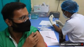 Covid-19, Covid-19 cases, surge in Covid-19, Covid-19 vaccine, Covid-19 vaccines, Covid-19 booster dose, Covid-19 precautionary dose, Covid-19 intranasal vaccine, nasal vaccine, nasal spray for Covid-19, indian express news