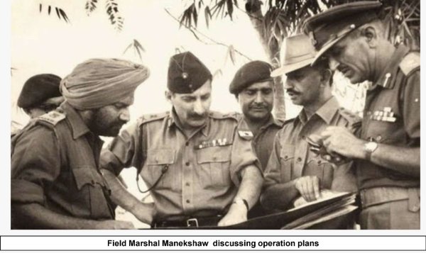 Sam Manekshaw and others discussing plans during the 1971 war.