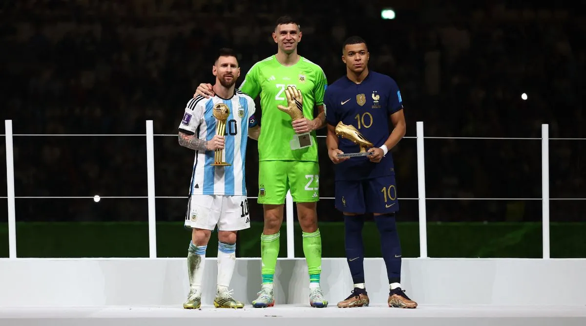 A minute of silence for Mbappe… who is dead': Watch Martinez mocks Golden  Boot winner during Argentina's dressing room celebration