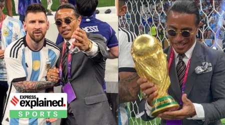 Salt Bae posing with Messi