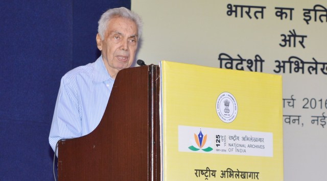 Surendra Gopal, an alumnus of the historic Patna College where he had also taught as a professor, was admired in the academic community by his peers, scholars and students. (Twitter/@IN_Archives)
