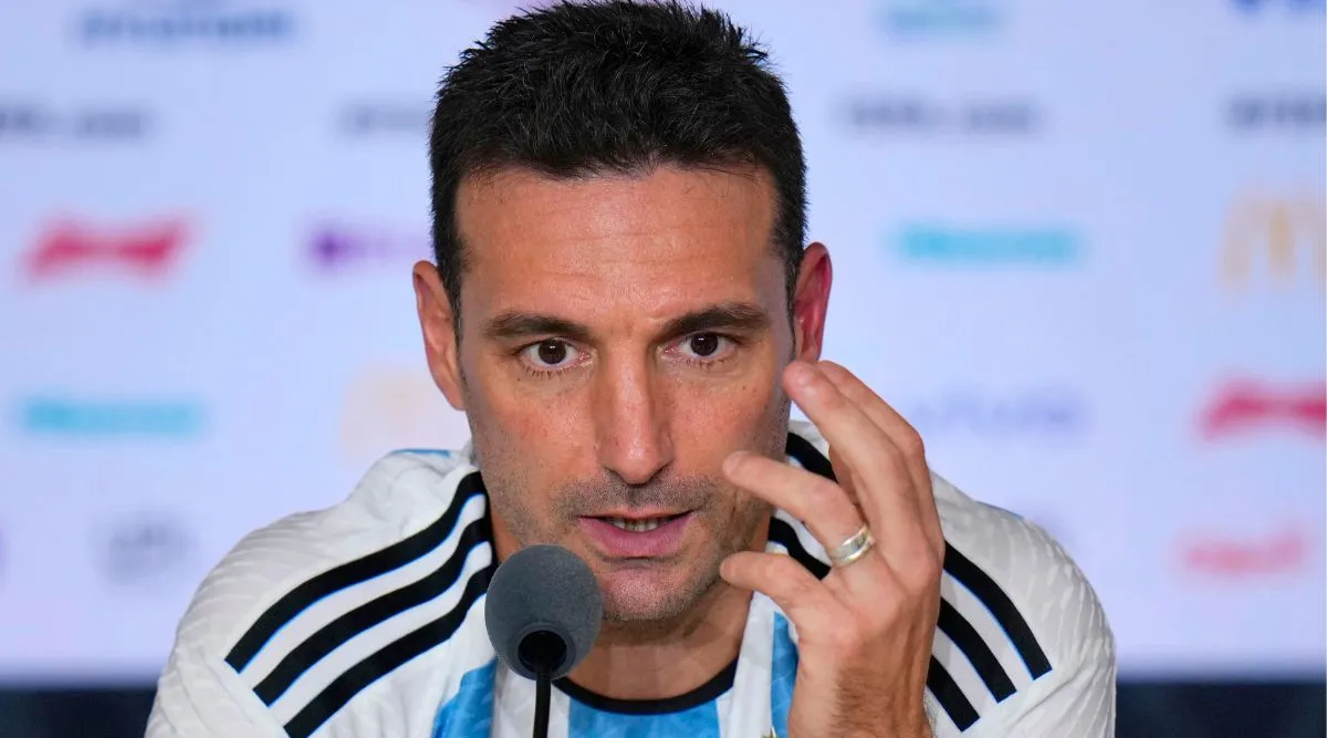 Messi's jersey will be ready if decides to play at next World Cup, says  Scaloni