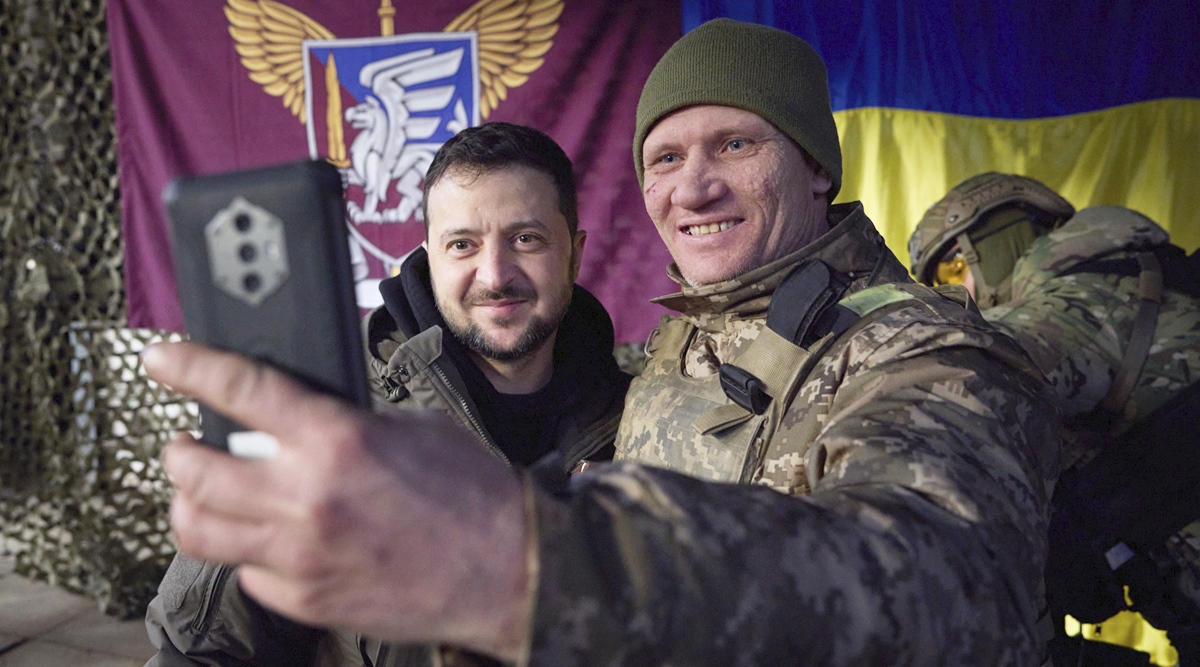 Ukraine’s Zelenskyy Meets Troops Near Eastern Front, Says ‘all Our ...