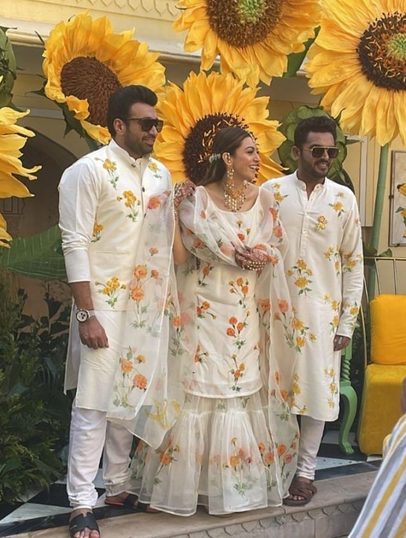 Best photos of happy bride-to-be Hansika Motwani-fiancÃ© Sohael Kathuriya as  they say 'I do' on Sunday | Entertainment Gallery News - The Indian Express