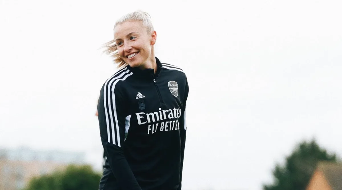 Arsenal and England's Leah Williamson suffers 'significant' hamstring  injury - The Athletic