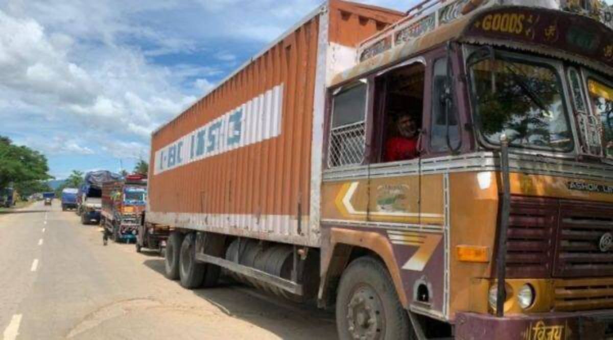 Mob torches six vehicles laden with ‘smuggled’ areca nuts in Mizoram