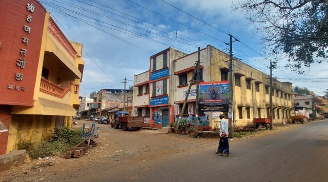 Most shop fronts in Yellur display signages in Marathi and over 90 per cent of its population speak the language. Express