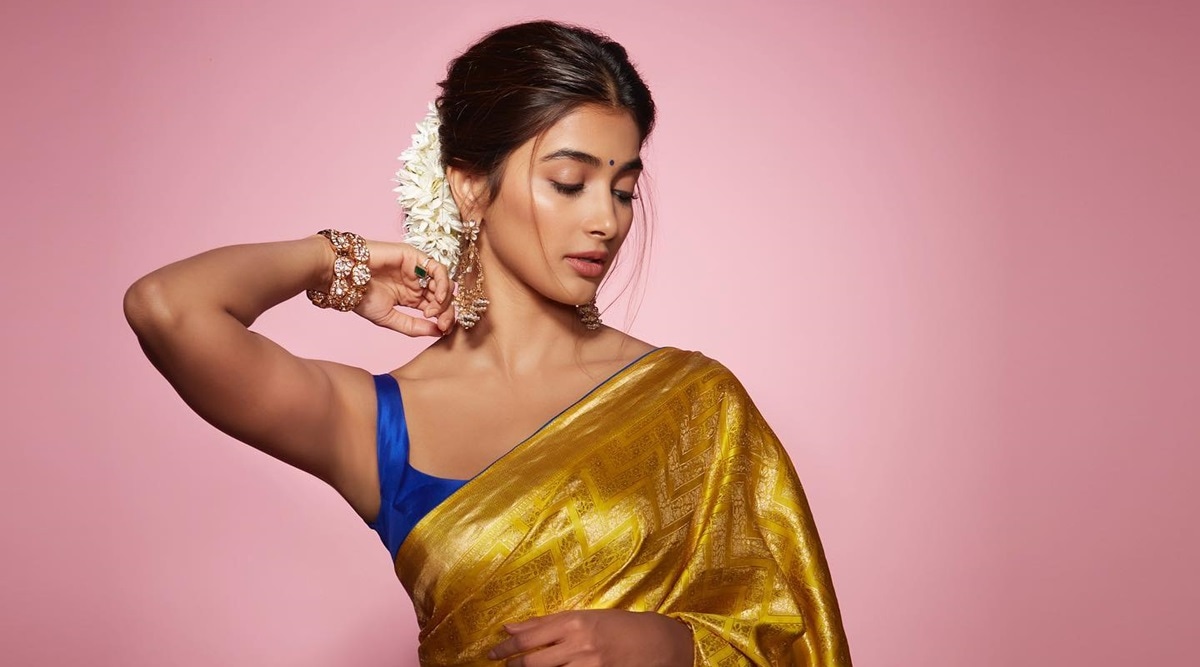 Pooja Hegde Xxx Video - Cirkus' promotions: Pooja Hegde wows with her ethnic looks | Lifestyle  News,The Indian Express