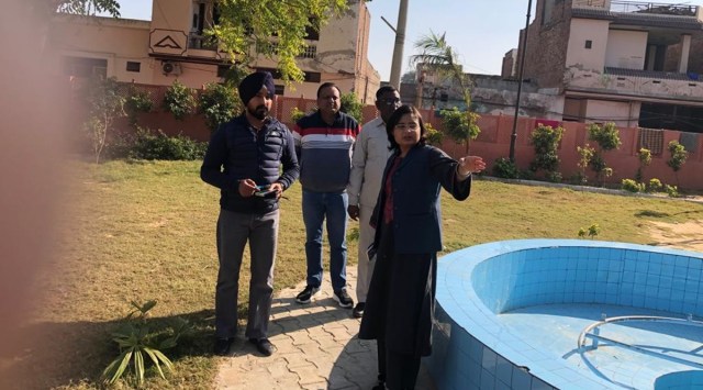 SDM Poonam Singh oversees the project of beautification of a park in Sardulgarh Nagar Panchayat. (Express Photo)