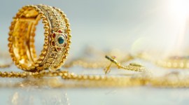 pune jewellery robbed