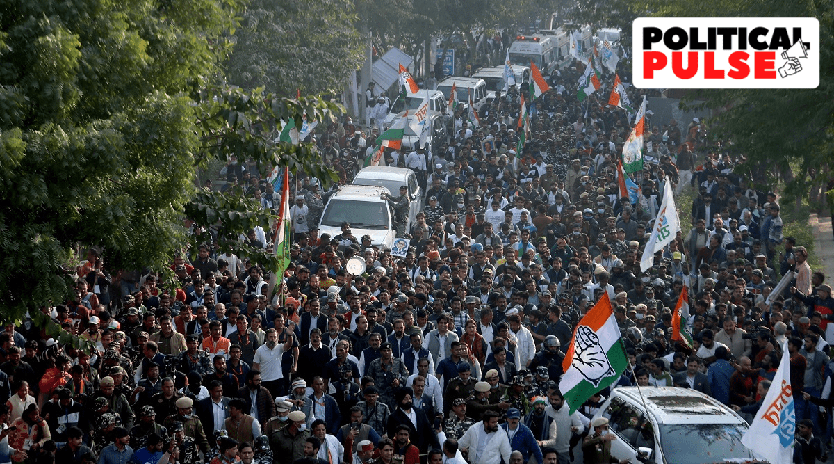 Congress leader Rahul Gandhi walks along with his supporters as the Bharat Jodo Yatra enters New Delhi. (Reuters)